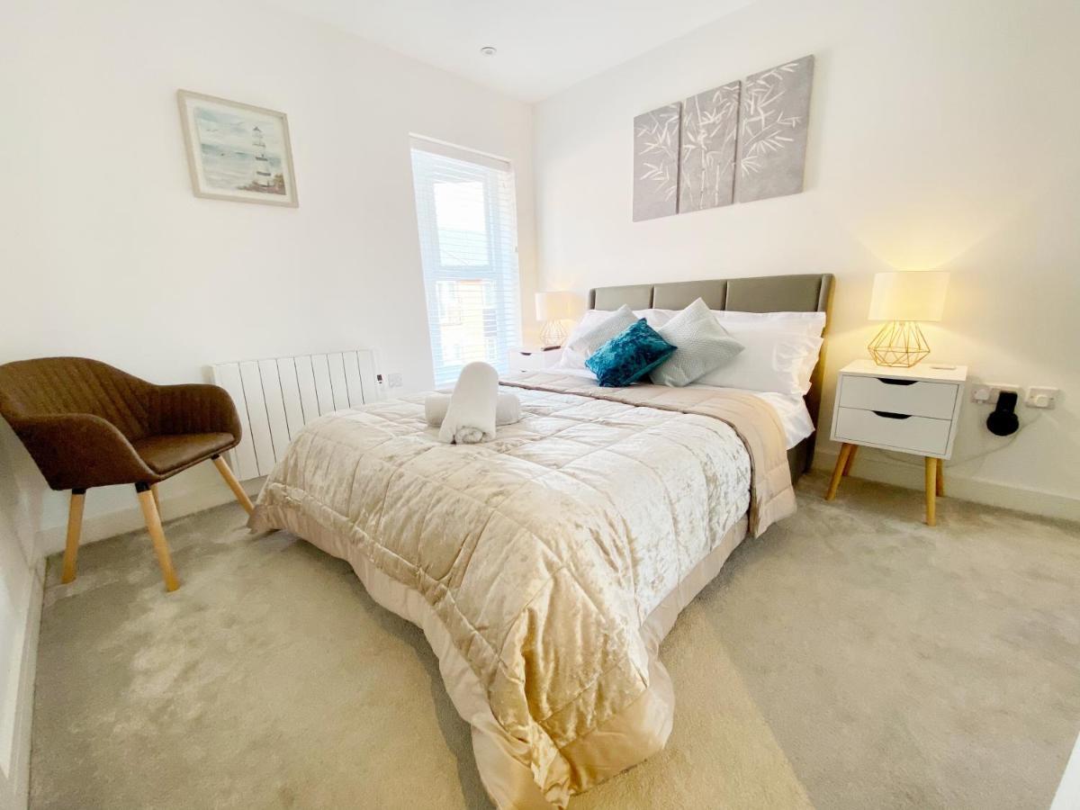 Gild House 2-Bedroom Apartment Close To Town Centre 본머스 외부 사진